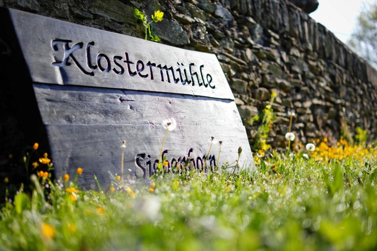 Hotel Klostermuehle Siebenborn Maring-Noviand Dış mekan fotoğraf