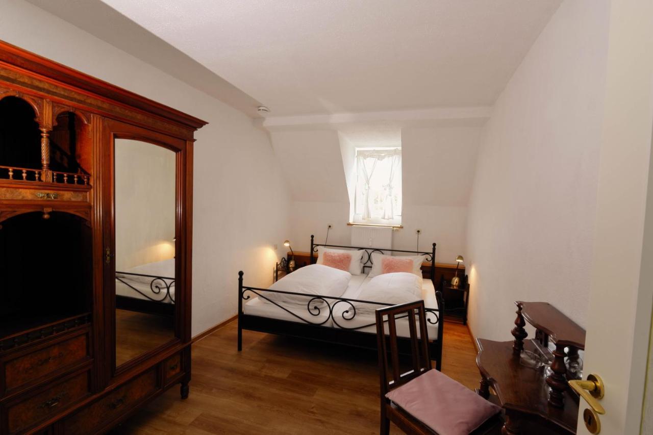 Hotel Klostermuehle Siebenborn Maring-Noviand Dış mekan fotoğraf