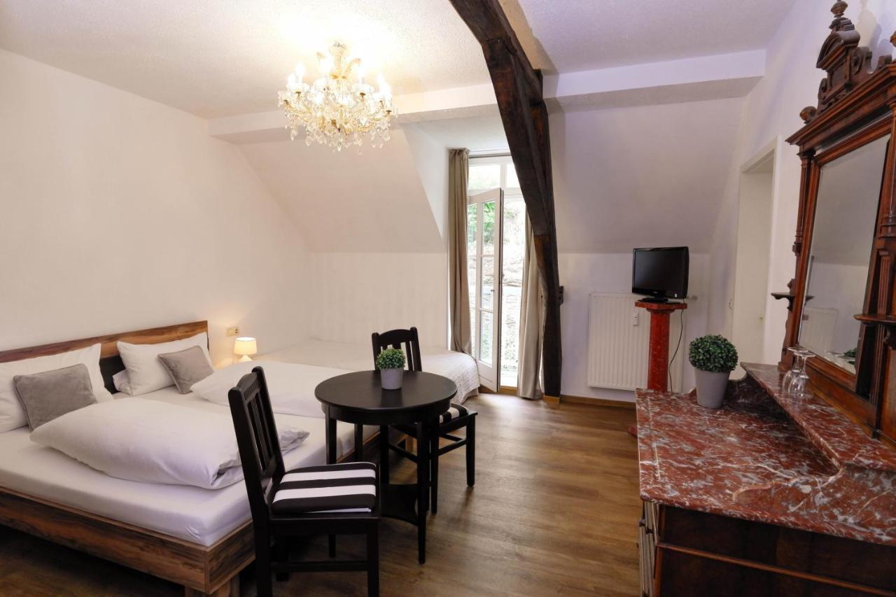 Hotel Klostermuehle Siebenborn Maring-Noviand Dış mekan fotoğraf